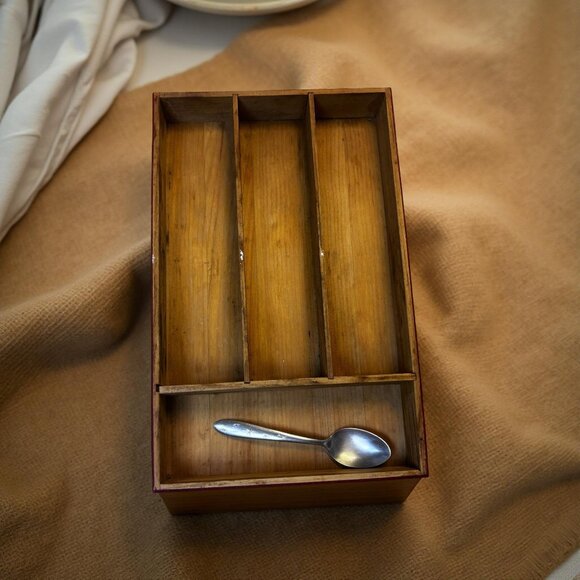 Rustic Flatware Tray, Old Wood Drawer Insert 13.5 in – Primitive Kitchen Organiz - Picture 4 of 10